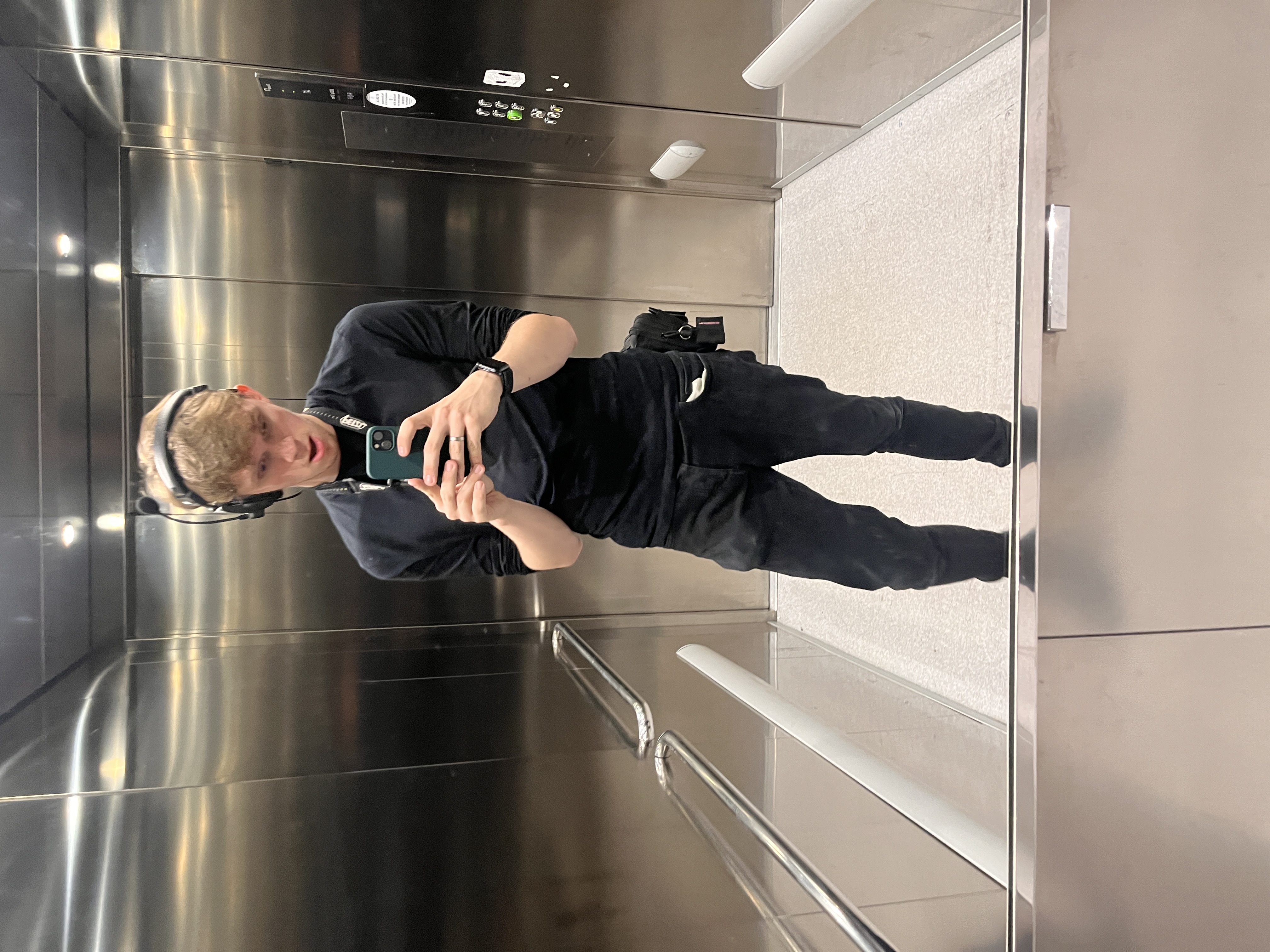 Harvey Share photo