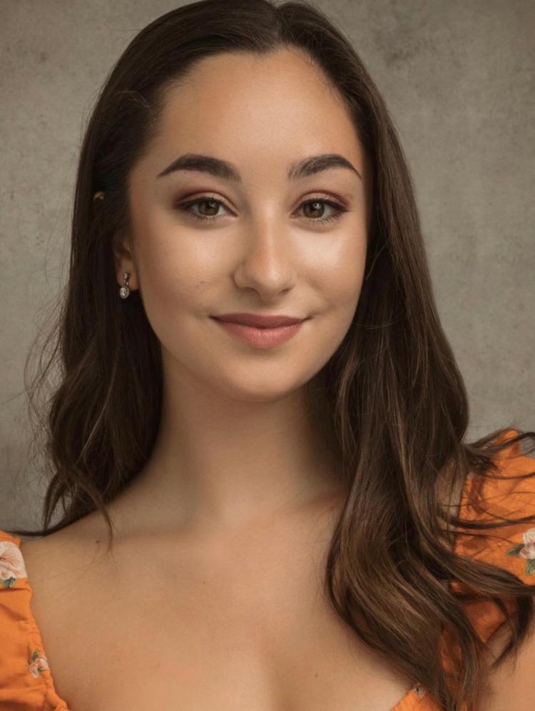 Photo of Olivia Lallo